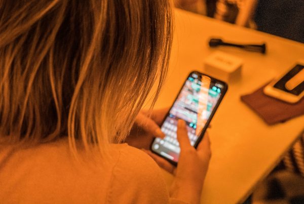 Singkatan Texting dalam Bahasa Inggris yang Perlu Dipahami